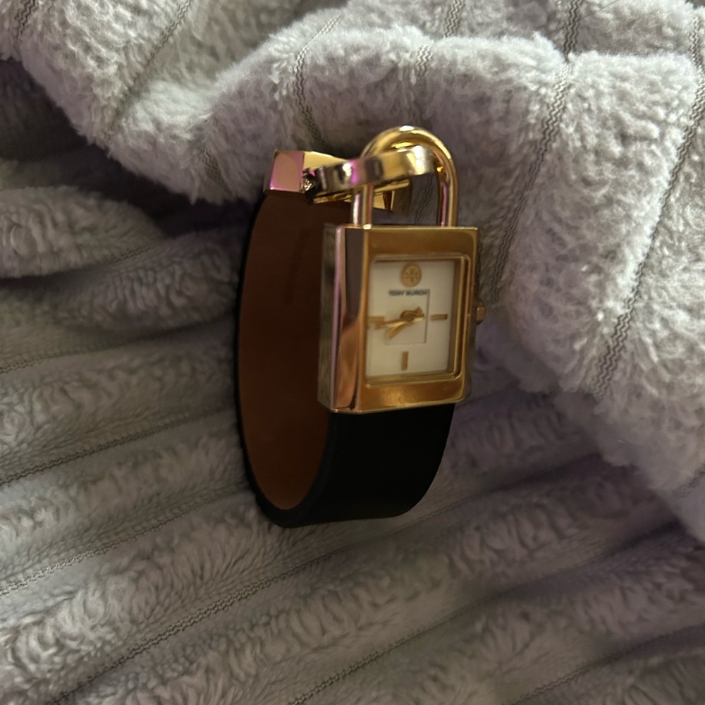 Tory Burch Surrey Black Leather Strap Women's Watch 40.84g